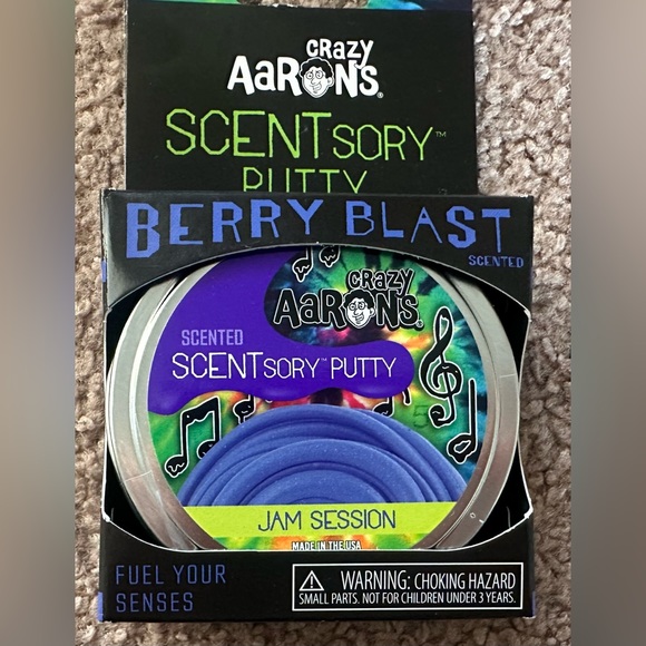 Crazy Aaron’s Scentsory Berry Scent Scented Thinking Putty Jam Session 2.75” Tin - Picture 6 of 16